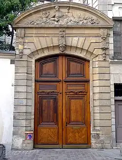 No&nbsp;14 : ancien hôtel d'Isaac de Laffemas.