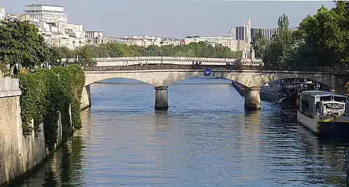 Vue de l'aval.