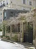 Bâtiment de la voie.