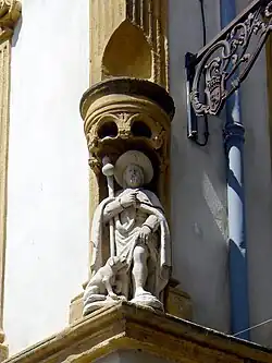 Statue de saint Roch au 14 rue du Quatre-Septembre.