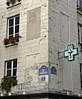 No&nbsp;56 : immeuble avec cadran solaire vertical.