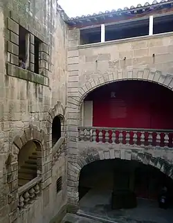 Cour intérieure