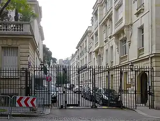 Rue Dosne.