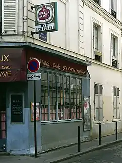 Les Coteaux, un « bouchon lyonnais » fermé en 2017 ou 2018, au no 1.