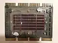 Carte de mémoire à ferrite d'un PDP-8/E, d'une capacité de 16 kbits (2 ko). Un PDP-8 en comprend trois pour un total de 4 kmots de 12 bits.