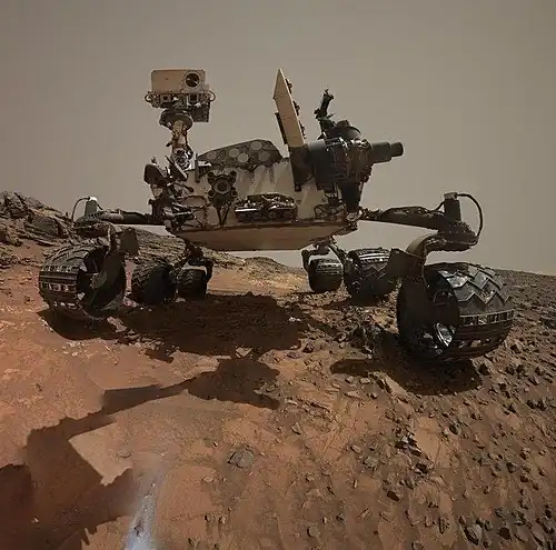 Près du forage de la roche 'Buckskin' (5 août 2015 sol 1065)