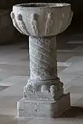 Fonts baptismaux