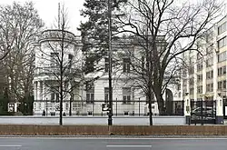 Ambassade à Varsovie.