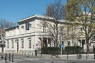 Ambassade à Varsovie.