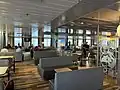 Le bar principal, situé au pont 5 avant.