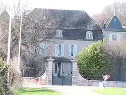 Pagny-le-Château : vue de la Villa Baudot.