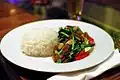 Phak khana mu krop à la thaï.