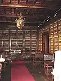 Salle de consultation documentaire.