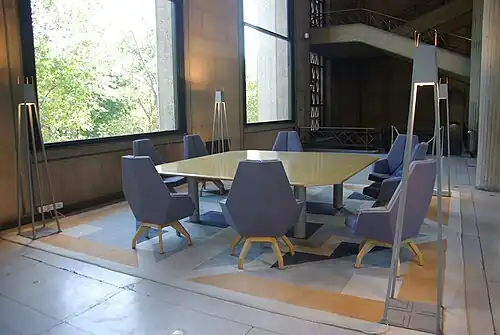 Mobilier Paulin