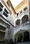La cour du Palais (privée)