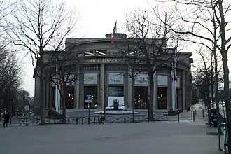 Ancien Musée national des Travaux publics, actuellement siège du Conseil économique, social et environnemental (CESE).