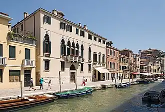 Le Palazzo Longo