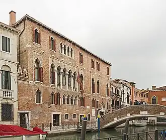 Palais Marcello (Santa Croce)&nbsp;(it)