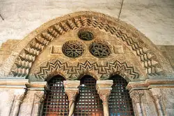 Détails de la façade du palazzo Chiaramonte.