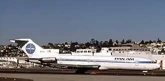 N4737, le Boeing 727 de la Pan Am impliqué, ici photographié en mai 1982, deux mois avant l'accident