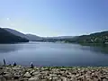 Pêcheurs sur la rive nord et vue sur le lac en direction du sud