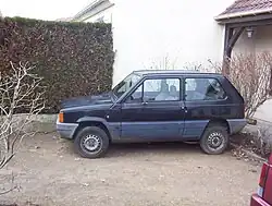 Panda 45 de profil