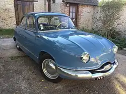 Panhard Dyna Z6 datant de 1956