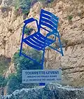Panneau de signalisation sur la route de Tourrette-Levens.