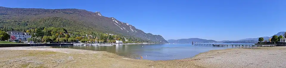 Panorama Plage du Bourget lors de l'abaissement du lac en 2017