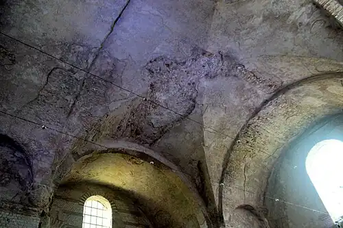 Le frigidarium a conservé ses voûtes d’arêtes d'origine.