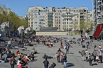 Image illustrative de l’article Place Georges-Pompidou