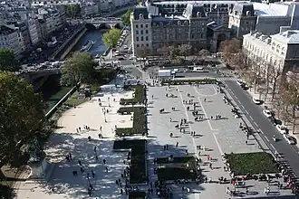 Image illustrative de l’article Jardin de la Place-Jean-Paul-II