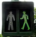 Feu piéton au vert.
