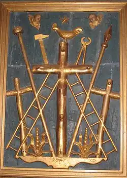 Instruments de la Passion, église Saint-Pierre de Collonges-la-Rouge