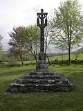 La chapelle de Lansalaün : le calvaire.