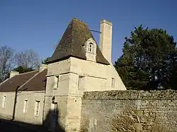 Le pavillon est.
