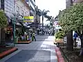 Une rue piétonne