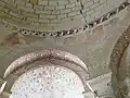 Abside chapelle rayonnante sud, Résurrection des morts et décor végétal.