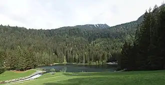 Image illustrative de l’article Lac des Caprioli