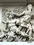 Frise hellénistique de la Bataille des Dieux et des Titans, autel de Pergame.