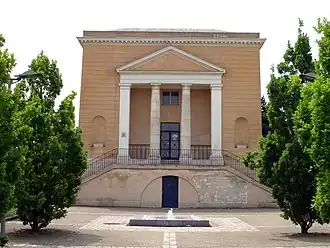 Petit-Château.