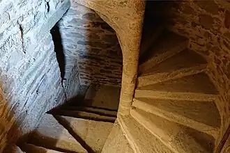Le petit escalier.