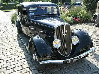 Peugeot 401