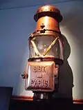 Ancienne ampoule du feu.