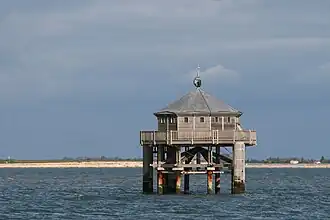 Le phare côté mer