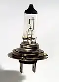 Lampe H7 à filament.