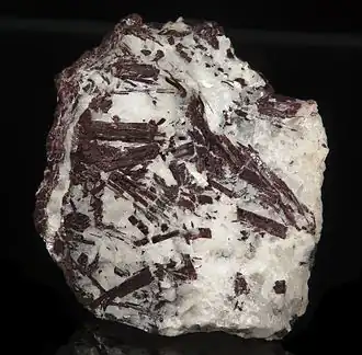 Image illustrative de l’article Piémontite