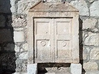 Pierre tombale