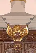 Pilastre de la nef