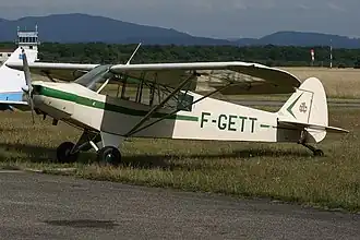 Image illustrative de l’article Aérodrome de Mulhouse-Habsheim